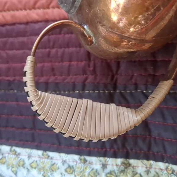 CANACRAFT* vintage copper and pewter wrapped handle tea pot w/ hinged lid - Picture 3 of 15